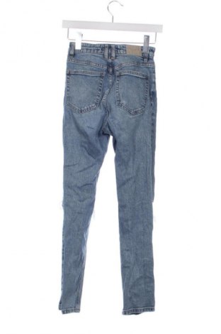 Blugi de femei Pull&Bear, Mărime XXS, Culoare Albastru, Preț 36,99 Lei