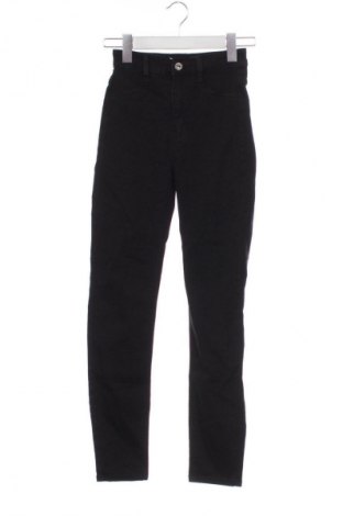 Blugi de femei Pull&Bear, Mărime XXS, Culoare Negru, Preț 130,33 Lei