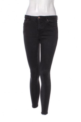 Дамски дънки Reserved, Размер M, Цвят Черен, Цена 11,75 €