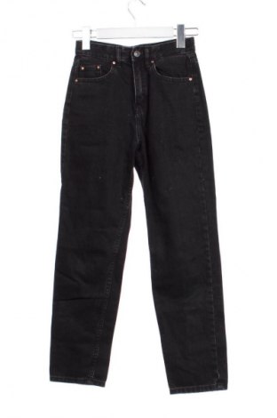 Дамски дънки Sinsay, Размер XS, Цвят Черен, Цена 9,71 €