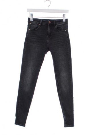 Damen Jeans Stradivarius, Größe S, Farbe Grau, Preis € 6,99