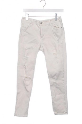 Дамски дънки Stradivarius, Размер M, Цвят Екрю, Цена 9,71 €