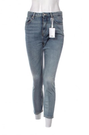 Дамски дънки Tommy Hilfiger, Размер S, Цвят Син, Цена 130,37 €