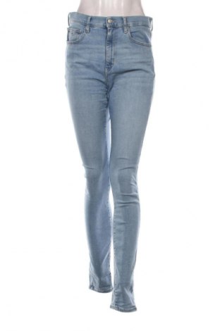 Дамски дънки Tommy Jeans, Размер M, Цвят Син, Цена 39,88 €