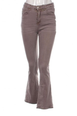 Дамски дънки Unbranded, Размер S, Цвят Пепел от рози, Цена 11,24 €