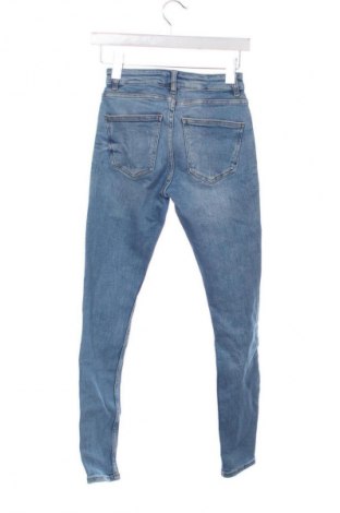 Damskie jeansy Zara, Rozmiar XXS, Kolor Niebieski, Cena 45,99 zł