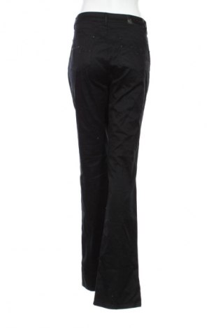 Дамски дънки Zara, Размер XL, Цвят Черен, Цена 13,80 €