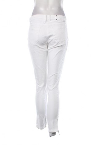 Dámské džíny  Ze-Ze, Velikost S, Barva Bílá, Cena  139,00 Kč