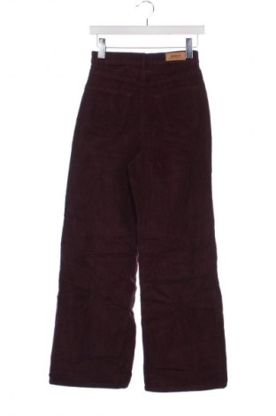 Dámske menčestráky ONLY, Veľkosť XS, Farba Červená, Cena  24,95 €