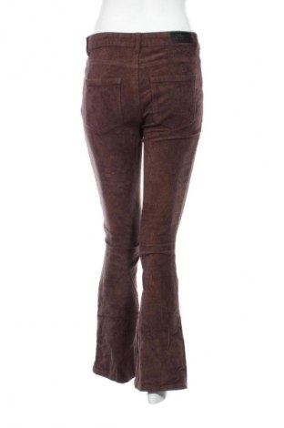 Дамски джинси ONLY, Размер M, Цвят Кафяв, Цена 14,31 €