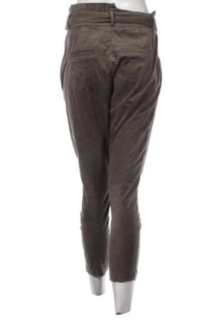 Дамски джинси Vero Moda, Размер M, Цвят Зелен, Цена 3,06 €