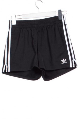 Pantaloni scurți de femei Adidas Originals, Mărime XS, Culoare Multicolor, Preț 52,99 Lei