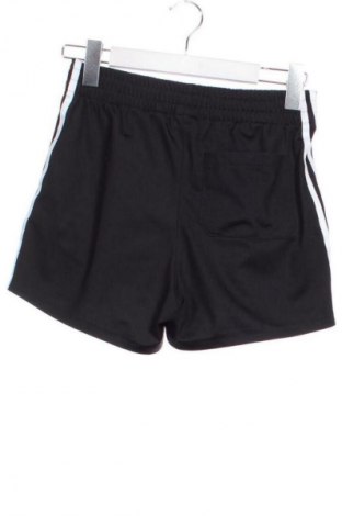 Pantaloni scurți de femei Adidas Originals, Mărime XS, Culoare Multicolor, Preț 52,99 Lei