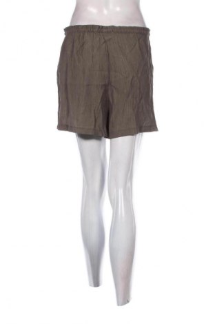 Damen Shorts Amisu, Größe L, Farbe Grün, Preis € 3,99