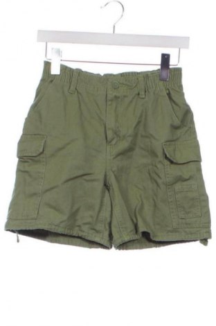 Дамски къс панталон Beloved, Размер XS, Цвят Зелен, Цена 4,09 €