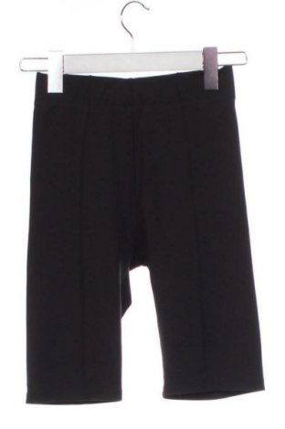 Pantaloni scurți de femei Bershka, Mărime XS, Culoare Negru, Preț 30,99 Lei