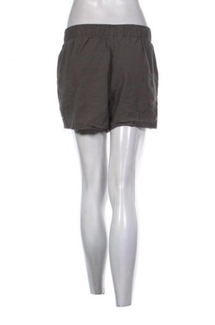 Pantaloni scurți de femei Body Flirt, Mărime M, Culoare Verde, Preț 17,99 Lei