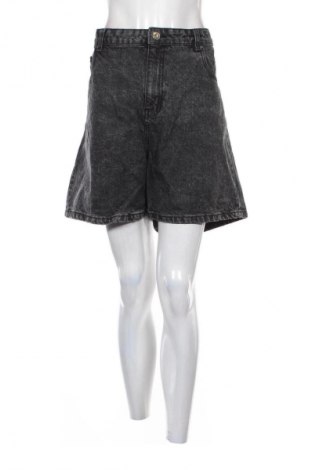 Дамски къс панталон Janina, Размер XL, Цвят Черен, Цена 6,64 €