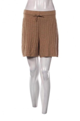 Дамски къс панталон ONLY, Размер M, Цвят Кафяв, Цена 5,62 €