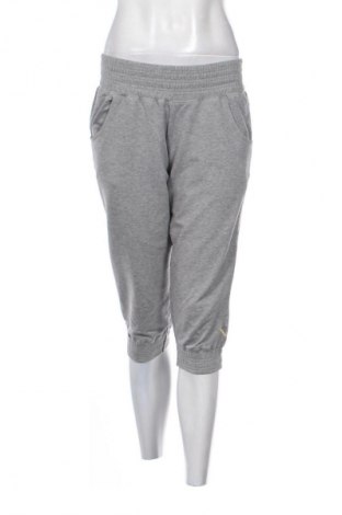 Дамски къс панталон PUMA, Размер S, Цвят Сив, Цена 15,04 €