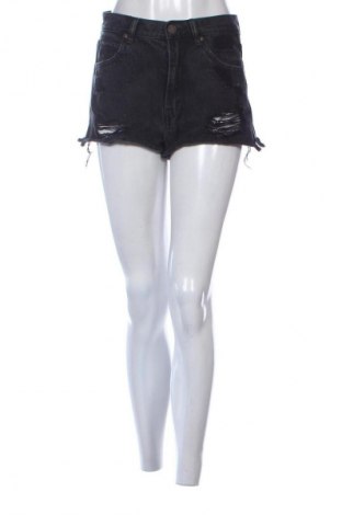 Damskie szorty Pull&Bear, Rozmiar M, Kolor Czarny, Cena 38,99 zł