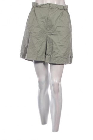 Дамски къс панталон Reserved, Размер XL, Цвят Зелен, Цена 7,66 €