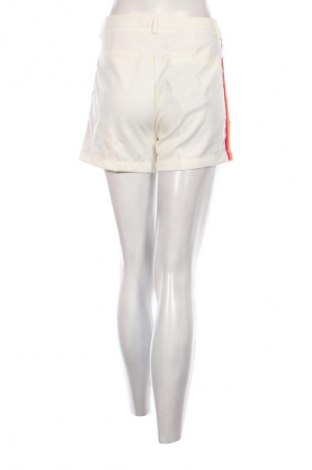 Дамски къс панталон Sisters Point, Размер M, Цвят Бял, Цена 10,22 €