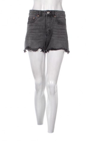 Damskie szorty Stradivarius, Rozmiar M, Kolor Czarny, Cena 48,99 zł