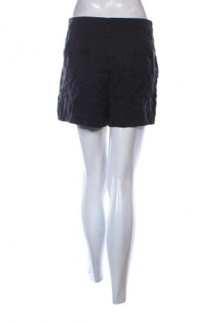 Damskie szorty Superdry, Rozmiar M, Kolor Czarny, Cena 51,99 zł