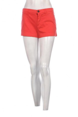 Pantaloni scurți de femei Superdry, Mărime S, Culoare Roșu, Preț 136,99 Lei