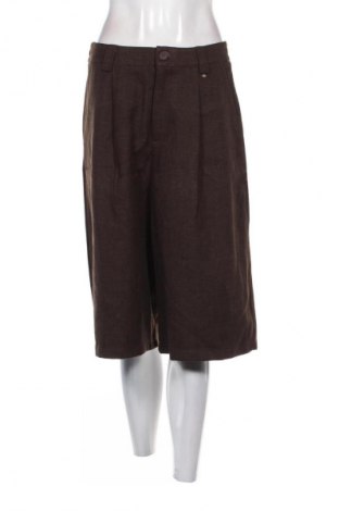 Дамски къс панталон Unbranded, Размер L, Цвят Кафяв, Цена 7,15 €