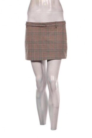 Дамски къс панталон Zara, Размер M, Цвят Многоцветен, Цена 4,60 €