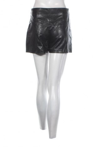 Pantaloni scurți de femei Zara, Mărime S, Culoare Negru, Preț 44,99 Lei