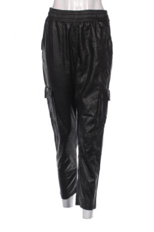 Pantaloni de piele pentru damă Zara, Mărime M, Culoare Negru, Preț 38,99 Lei