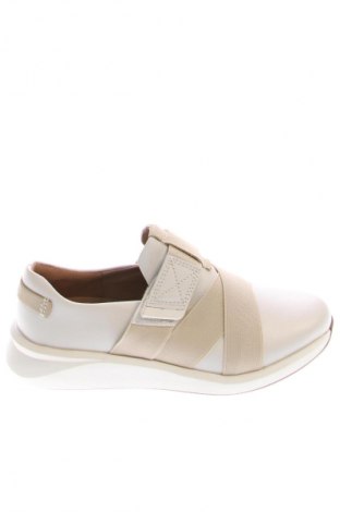 Dámske topánky  Clarks, Veľkosť 36, Farba Kremová, Cena  111,00 €