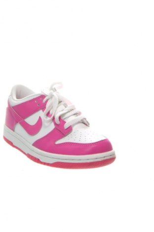 Γυναικεία παπούτσια Nike, Μέγεθος 37, Χρώμα Πολύχρωμο, Τιμή 66,99 €