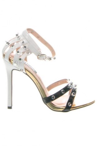 Dámske topánky  Unbranded, Veľkosť 36, Farba Biela, Cena  28,84 €