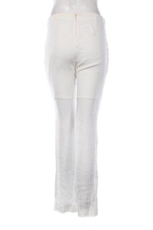 Дамски панталон Armani Collezioni, Размер M, Цвят Бял, Цена 52,61 €