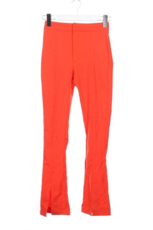 Dámské kalhoty  Bershka, Velikost XXS, Barva Oranžová, Cena  639,00 Kč