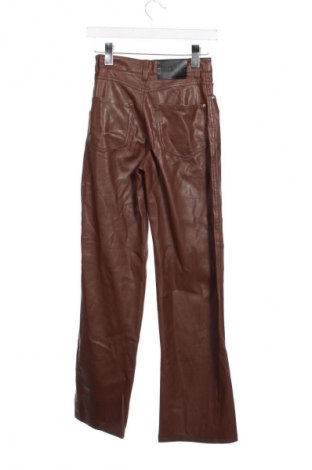 Női nadrág Bershka, Méret XS, Szín Barna, Ár 4 099 Ft