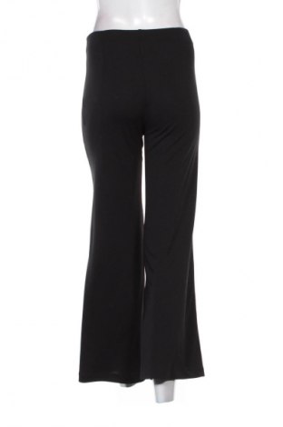 Γυναικείο παντελόνι Bershka, Μέγεθος S, Χρώμα Μαύρο, Τιμή 15,47 €