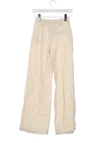 Pantaloni de femei Bershka, Mărime XXS, Culoare Ecru, Preț 37,99 Lei