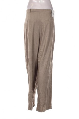 Γυναικείο παντελόνι Bershka, Μέγεθος XL, Χρώμα  Μπέζ, Τιμή 19,99 €