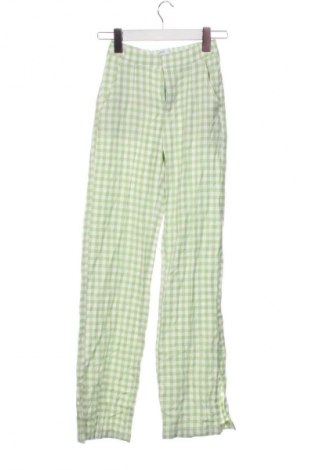 Дамски панталон Bershka, Размер XXS, Цвят Многоцветен, Цена 15,33 €