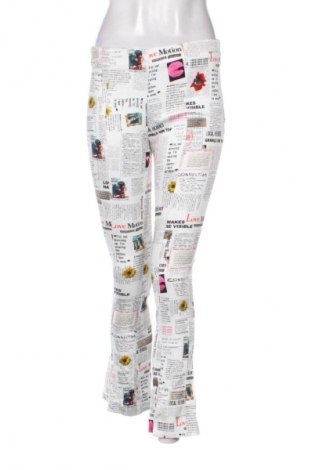 Γυναικείο παντελόνι Desigual, Μέγεθος S, Χρώμα Πολύχρωμο, Τιμή 17,99 €