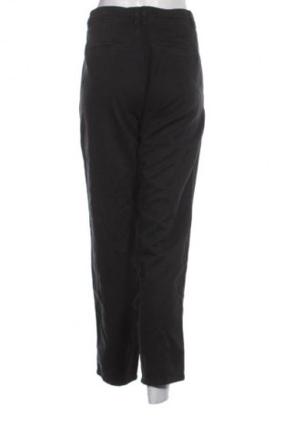 Dámské kalhoty  Karen by Simonsen, Velikost M, Barva Černá, Cena  909,00 Kč