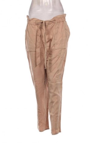 Дамски панталон Mamalicious, Размер L, Цвят Бежов, Цена 11,24 €