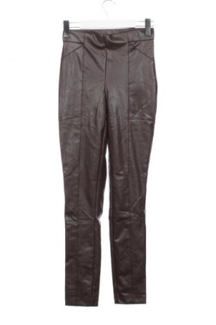 Дамски панталон ONLY, Размер XS, Цвят Кафяв, Цена 13,29 €