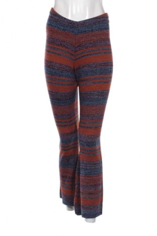 Pantaloni de femei Pull&Bear, Mărime M, Culoare Multicolor, Preț 30,99 Lei