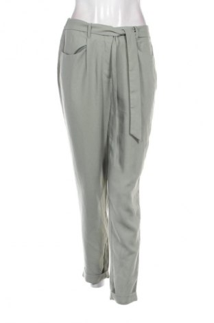 Pantaloni de femei Reserved, Mărime S, Culoare Verde, Preț 38,99 Lei